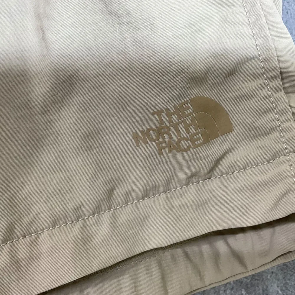 North Face Belted Shorts Men's 32 Hiking Fishing Outdoors Packable zip pockets *